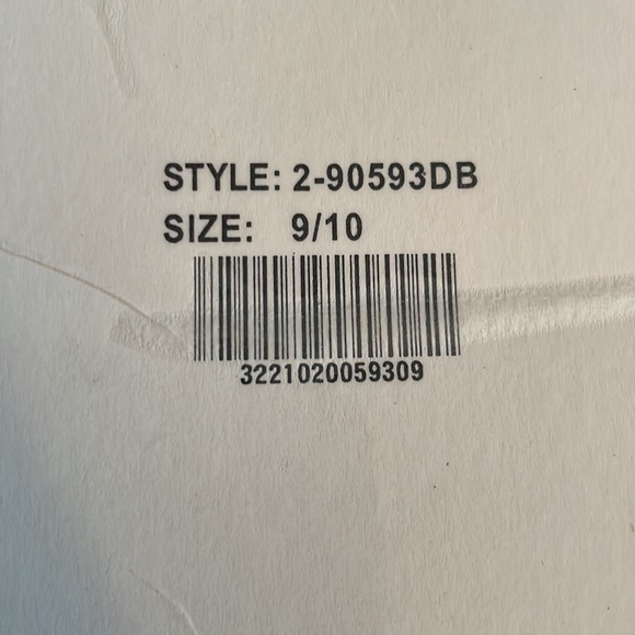 Denim Ripped Jeans - Picture 3 of 3